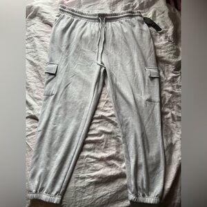 Daisy Fuentes Gray Cargo Pants Relaxed Fit